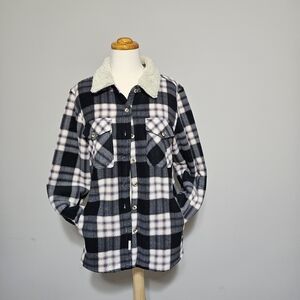 SoHo Threads Plaid Sherpa Lined Jacket Flannel Shacket Purple/Pink Medium